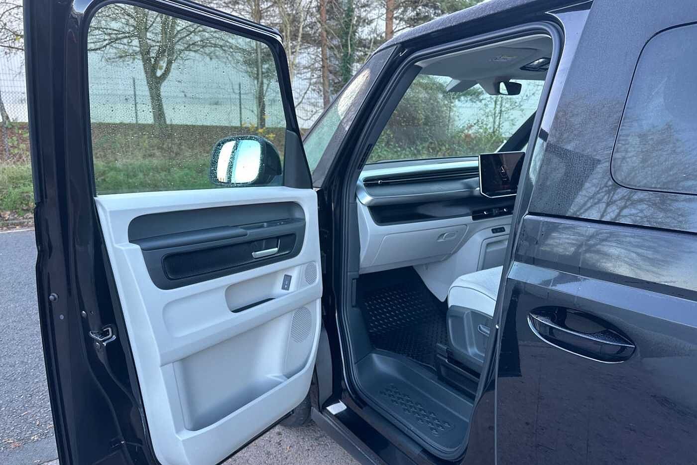 Used Volkswagen ID.Buzz 2025 for sale - 76486651: Photo 13