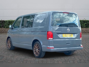 Used Volkswagen Transporter 2024 for sale - 79603179: Photo