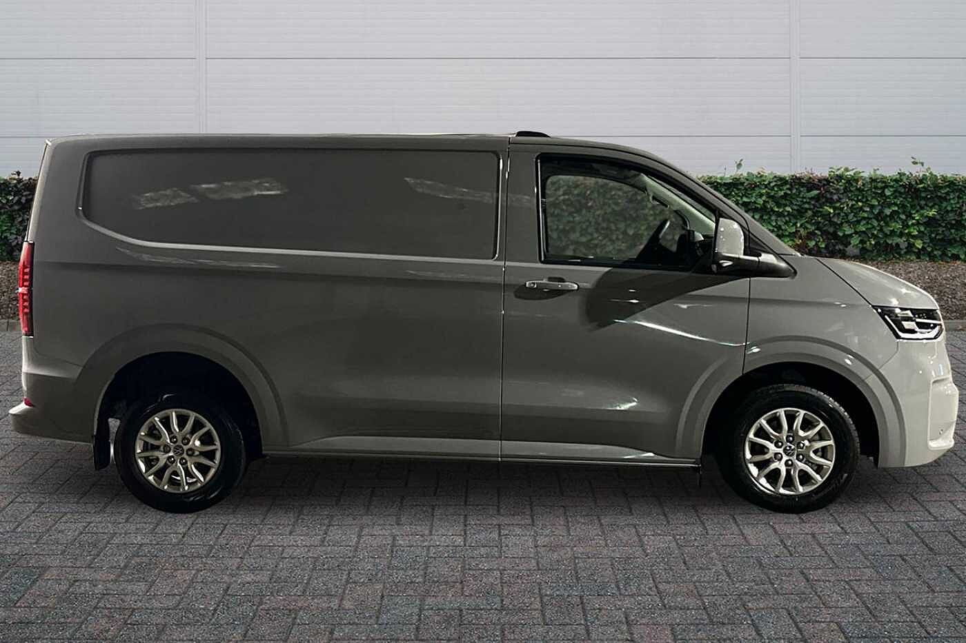 Used Volkswagen Transporter 2025 for sale - 77124770: Photo 4