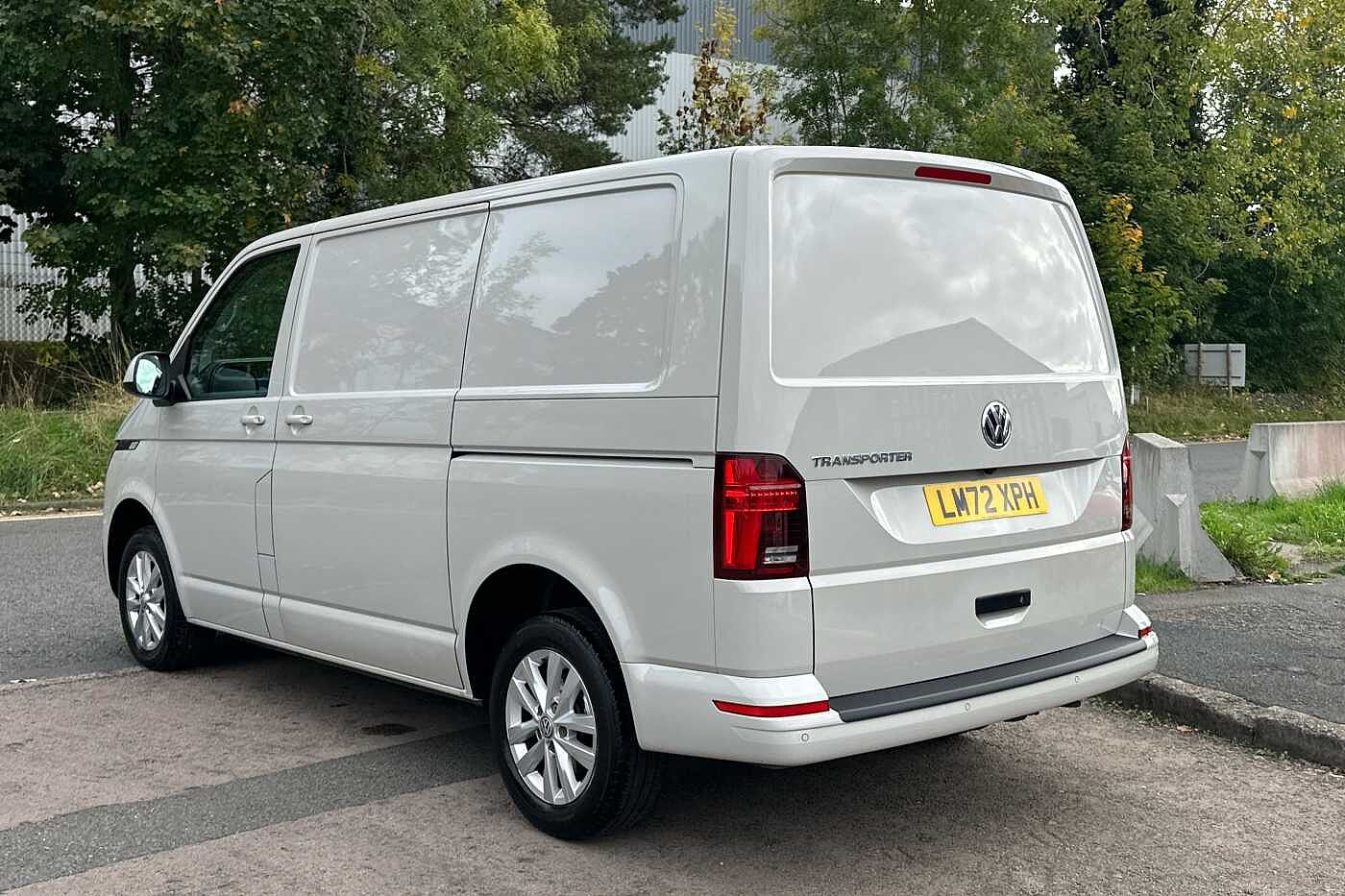 Used Volkswagen Transporter 2022 for sale - 76730609: Photo 3