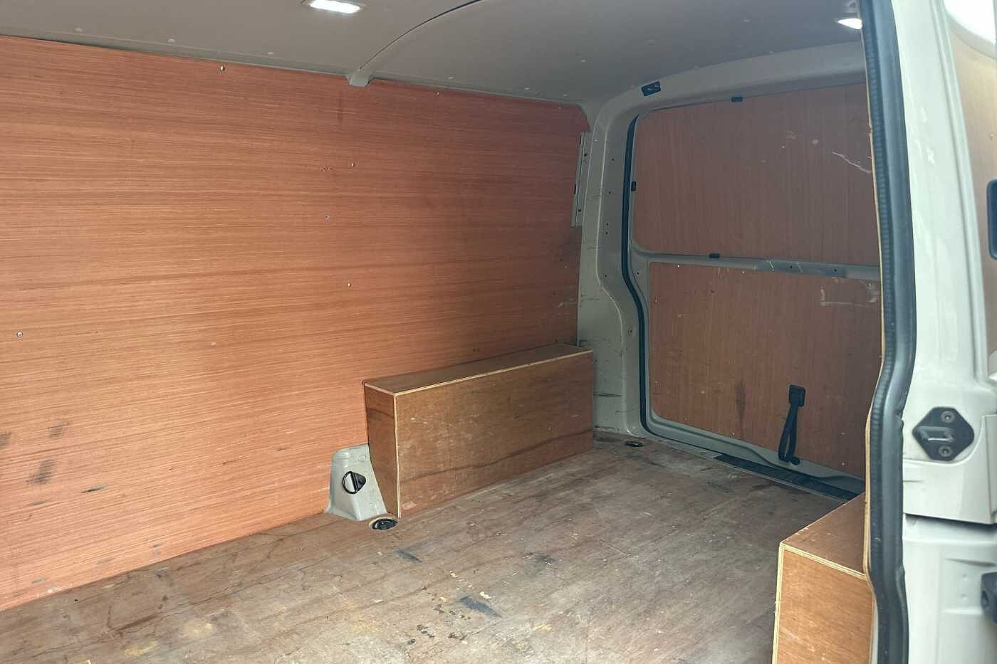 Used Volkswagen Transporter 2022 for sale - 76730609: Photo 9