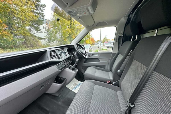 Used Volkswagen Transporter 2024 for sale - 76154315: Photo 2