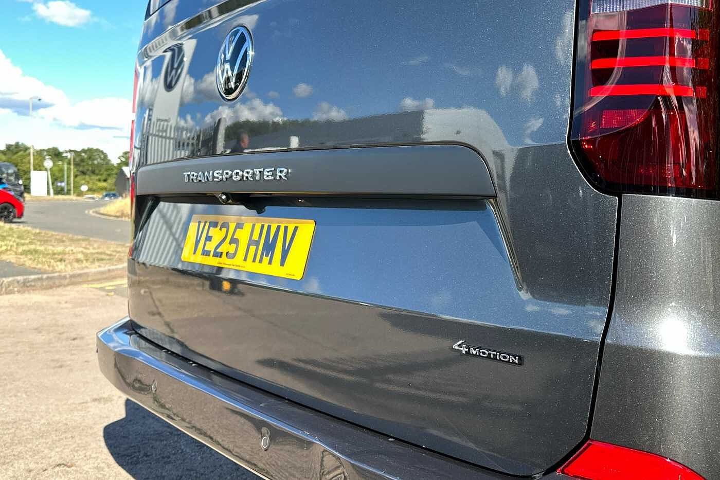 Used Volkswagen Transporter 2025 for sale - 76400290: Photo 8