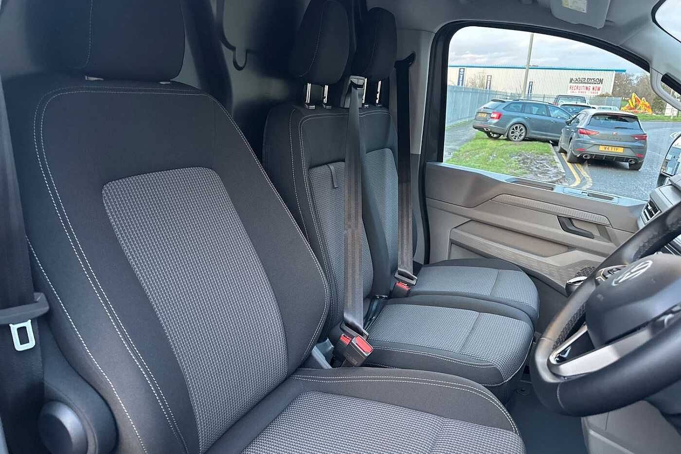 Used Volkswagen Transporter 2025 for sale - 76800511: Photo 16