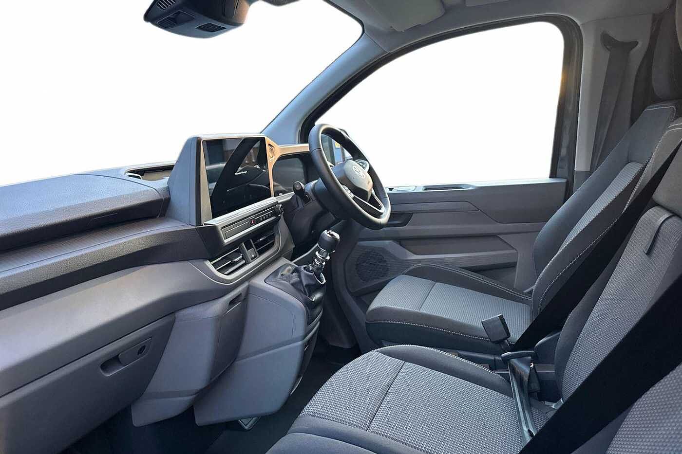 Used Volkswagen Transporter 2025 for sale - 76800511: Photo 2