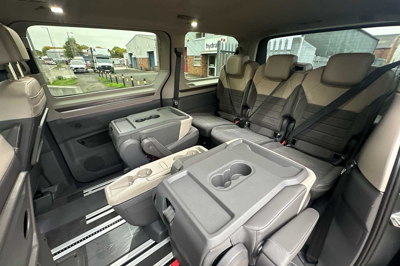 Used Volkswagen Multivan 2025 for sale - 77994851: Photo 9