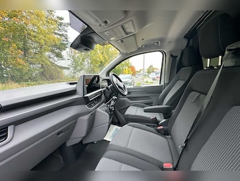 Used Volkswagen Transporter 2025 for sale - 76176051: Photo