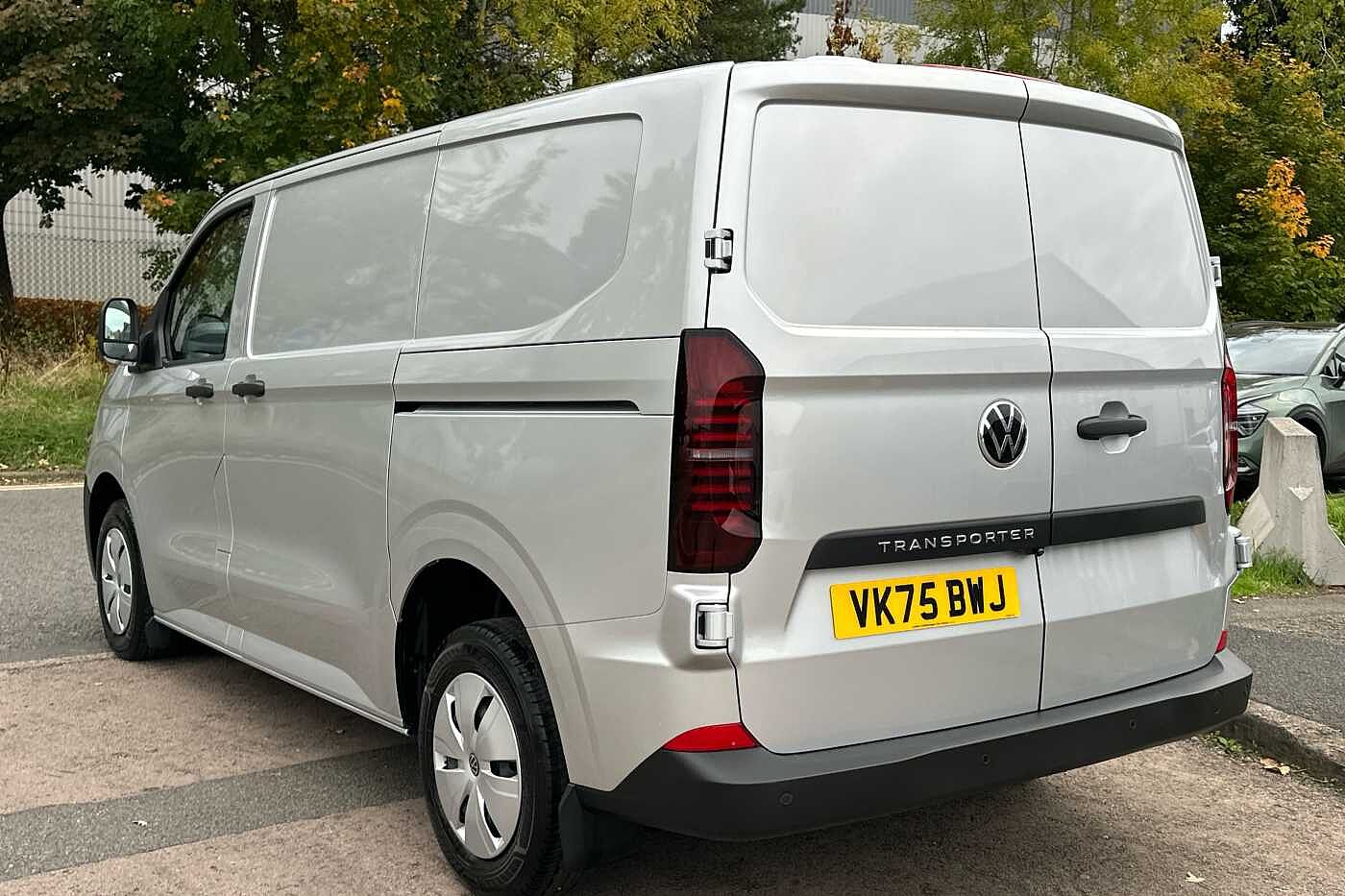 Used Volkswagen Transporter 2025 for sale - 76176051: Photo 3