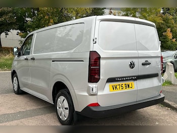 Used Volkswagen Transporter 2025 for sale - 76176051: Photo