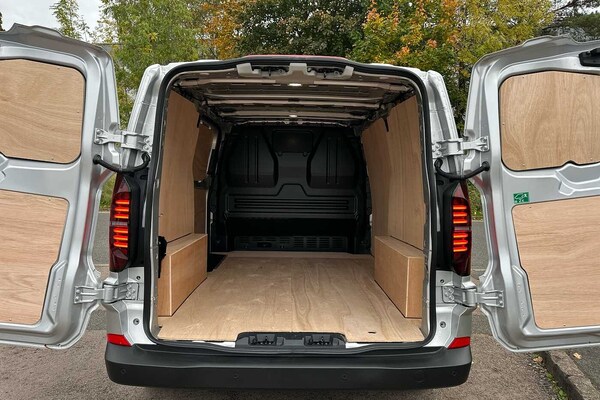 Used Volkswagen Transporter 2025 for sale - 76176051: Photo 7