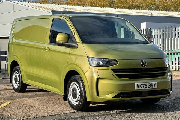 Used Volkswagen Transporter 2025 for sale - 76176063: Photo 1
