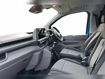 Used Volkswagen Transporter 2025 for sale - 77124381: Photo