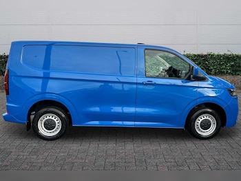 Used Volkswagen Transporter 2025 for sale - 77124381: Photo