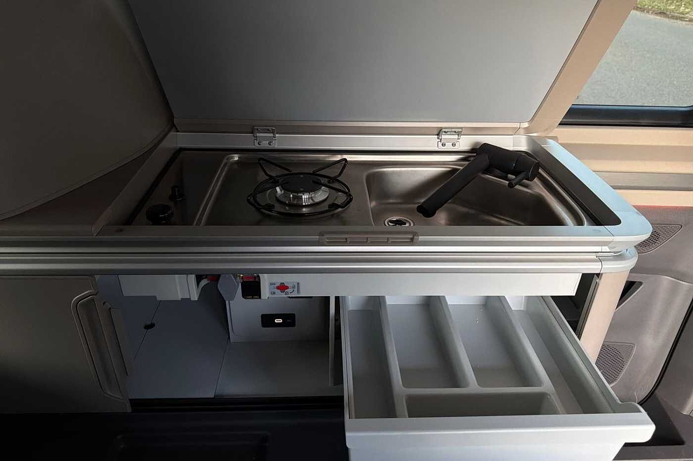 Used Volkswagen California 2025 for sale - 77332547: Photo 16