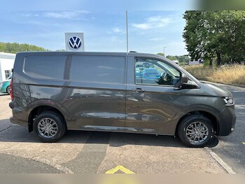 Used Volkswagen Transporter 2025 for sale - 75479199: Photo
