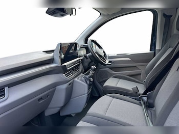 Used Volkswagen Transporter 2025 for sale - 77124503: Photo