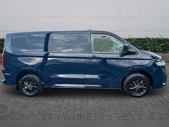 Used Volkswagen Transporter 2025 for sale - 77124503: Photo