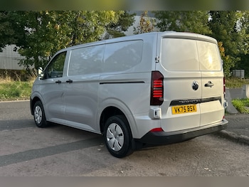 Used Volkswagen Transporter 2025 for sale - 76176068: Photo 3