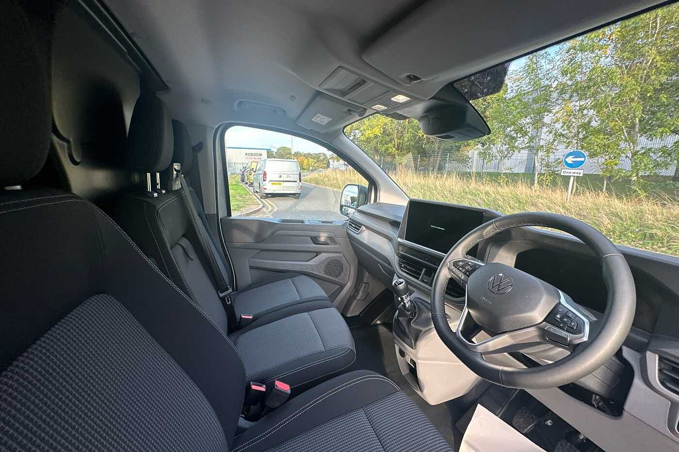 Used Volkswagen Transporter 2025 for sale - 76176068: Photo 6