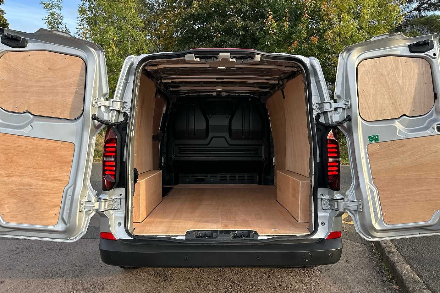 Used Volkswagen Transporter 2025 for sale - 76176068: Photo 7