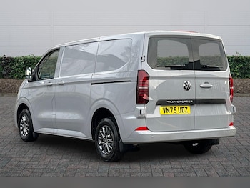 Used Volkswagen Transporter 2025 for sale - 77124434: Photo