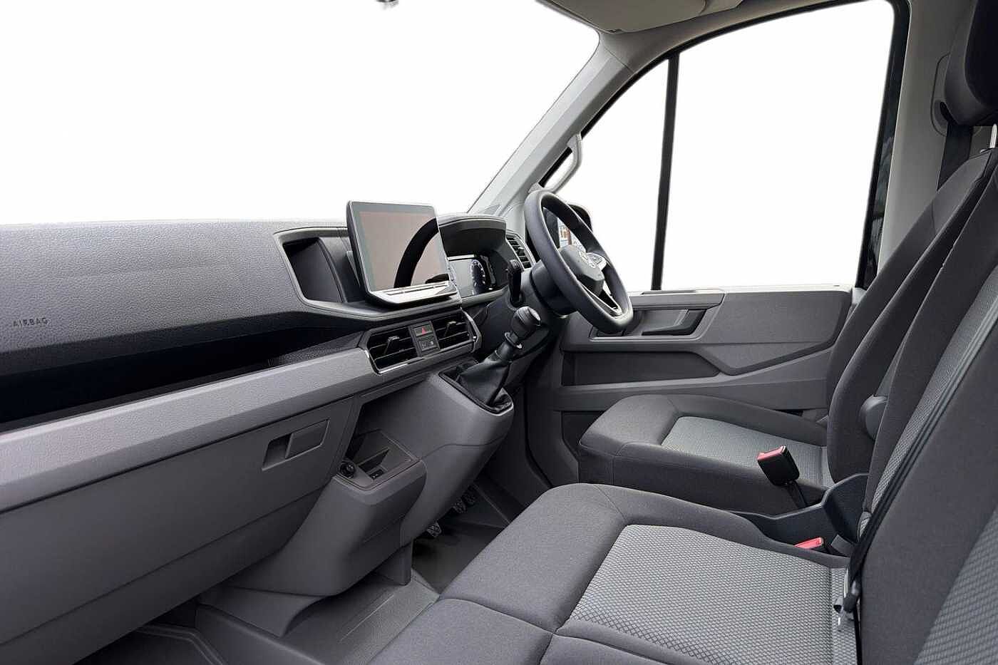 Used Volkswagen Crafter 2025 for sale - 77124417: Photo 2