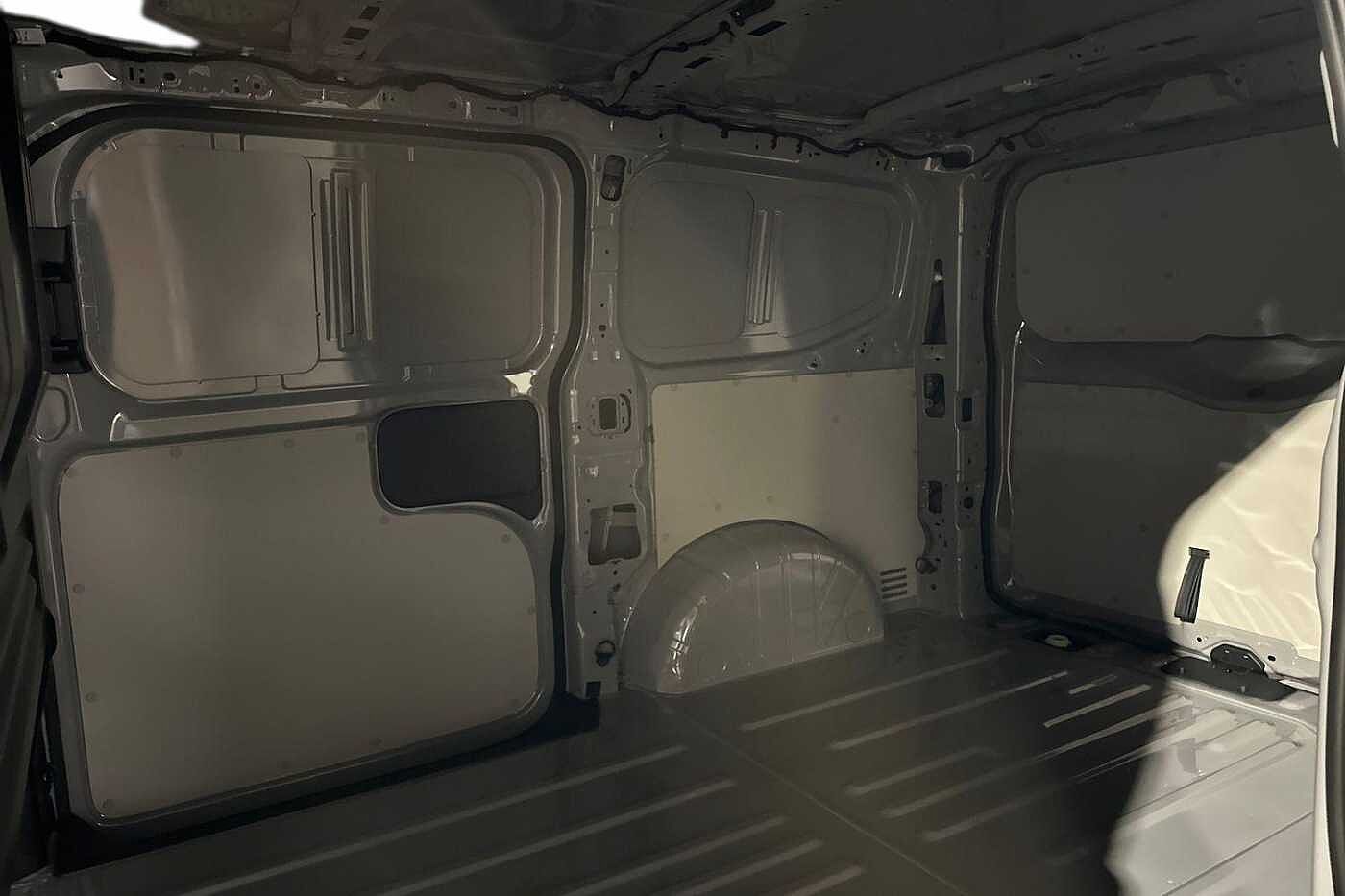 Used Volkswagen Transporter 2025 for sale - 77124700: Photo 10