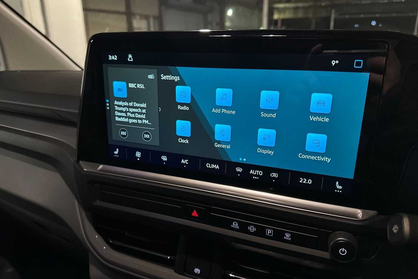 Used Volkswagen Transporter 2025 for sale - 77124700: Photo 12