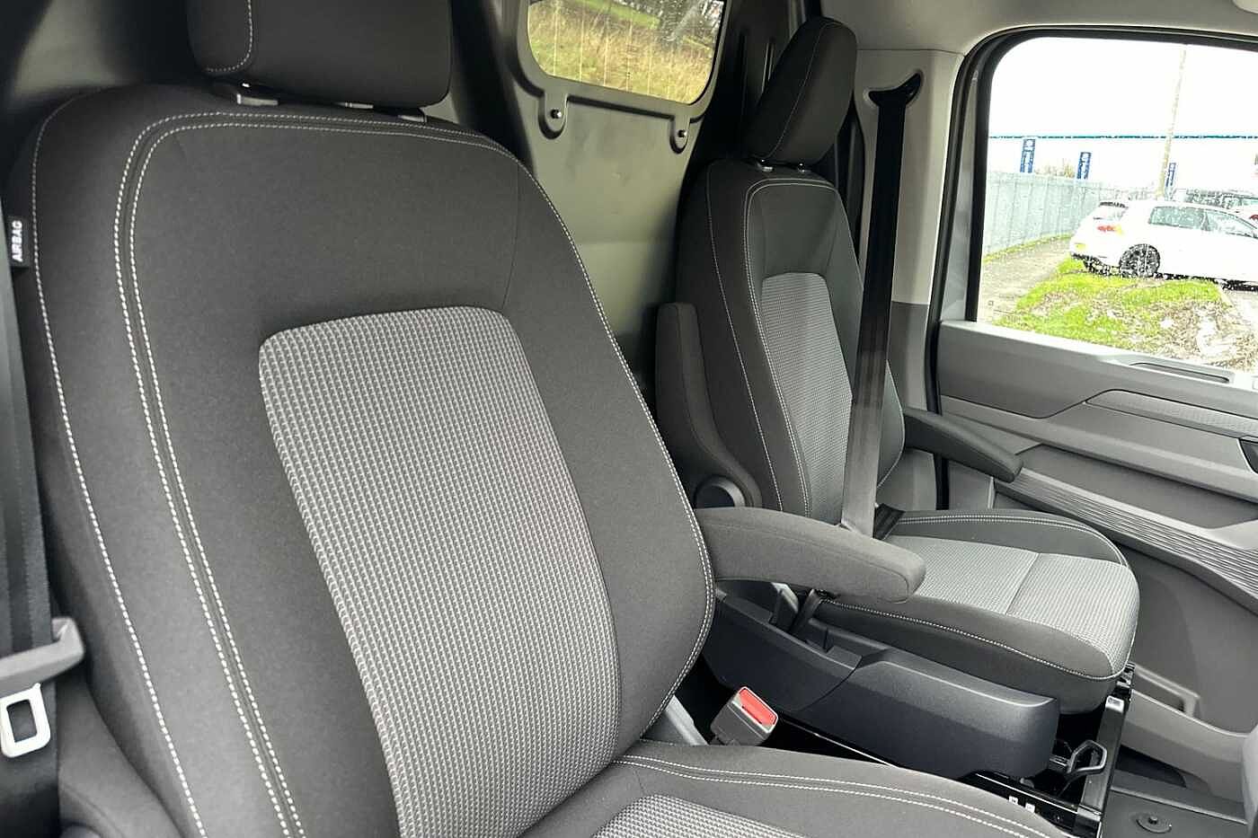 Used Volkswagen Transporter 2025 for sale - 76800542: Photo 15