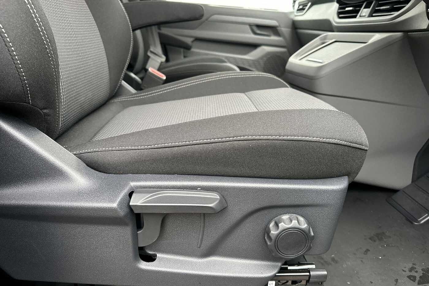 Used Volkswagen Transporter 2025 for sale - 76800542: Photo 16