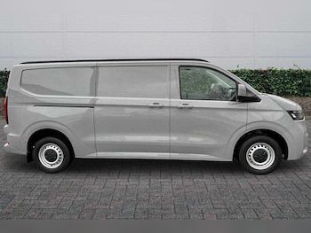 Used Volkswagen Transporter 2025 for sale - 76800542: Photo