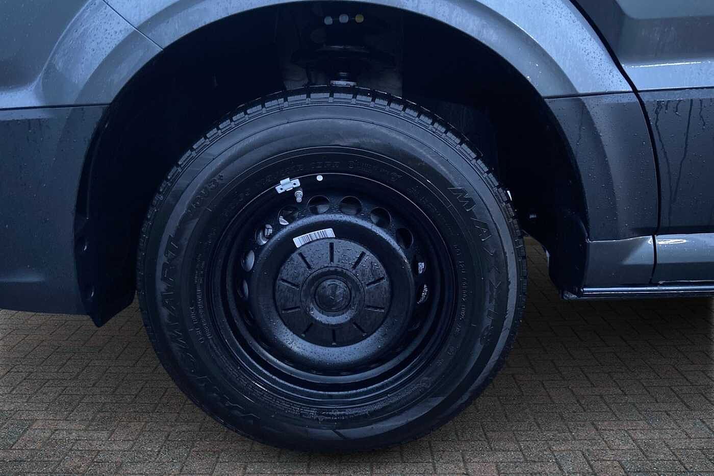 Used Volkswagen Crafter 2025 for sale - 77346335: Photo 5