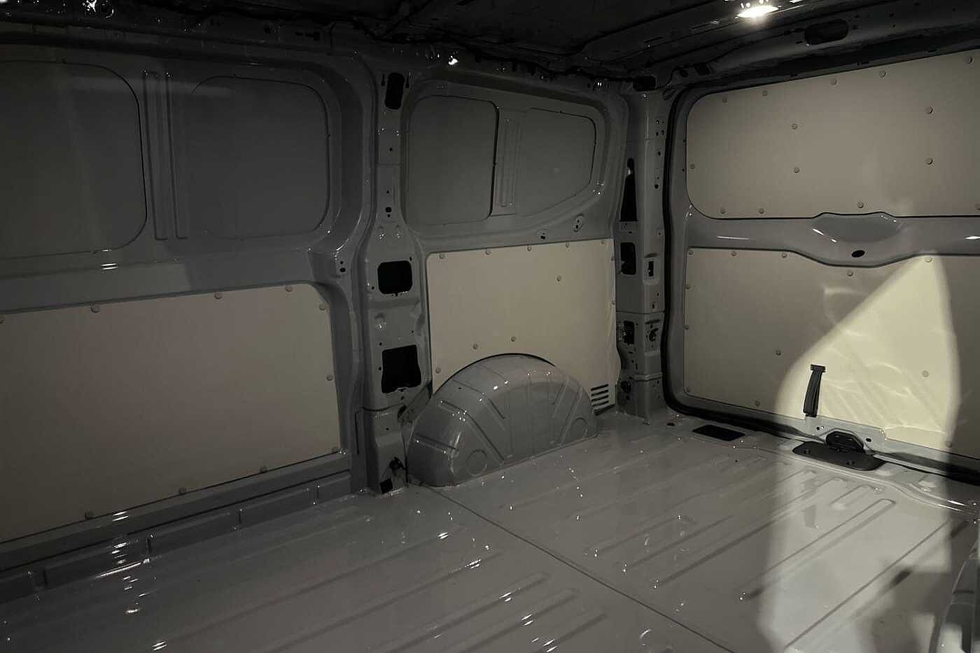 Used Volkswagen Transporter 2025 for sale - 77124774: Photo 10