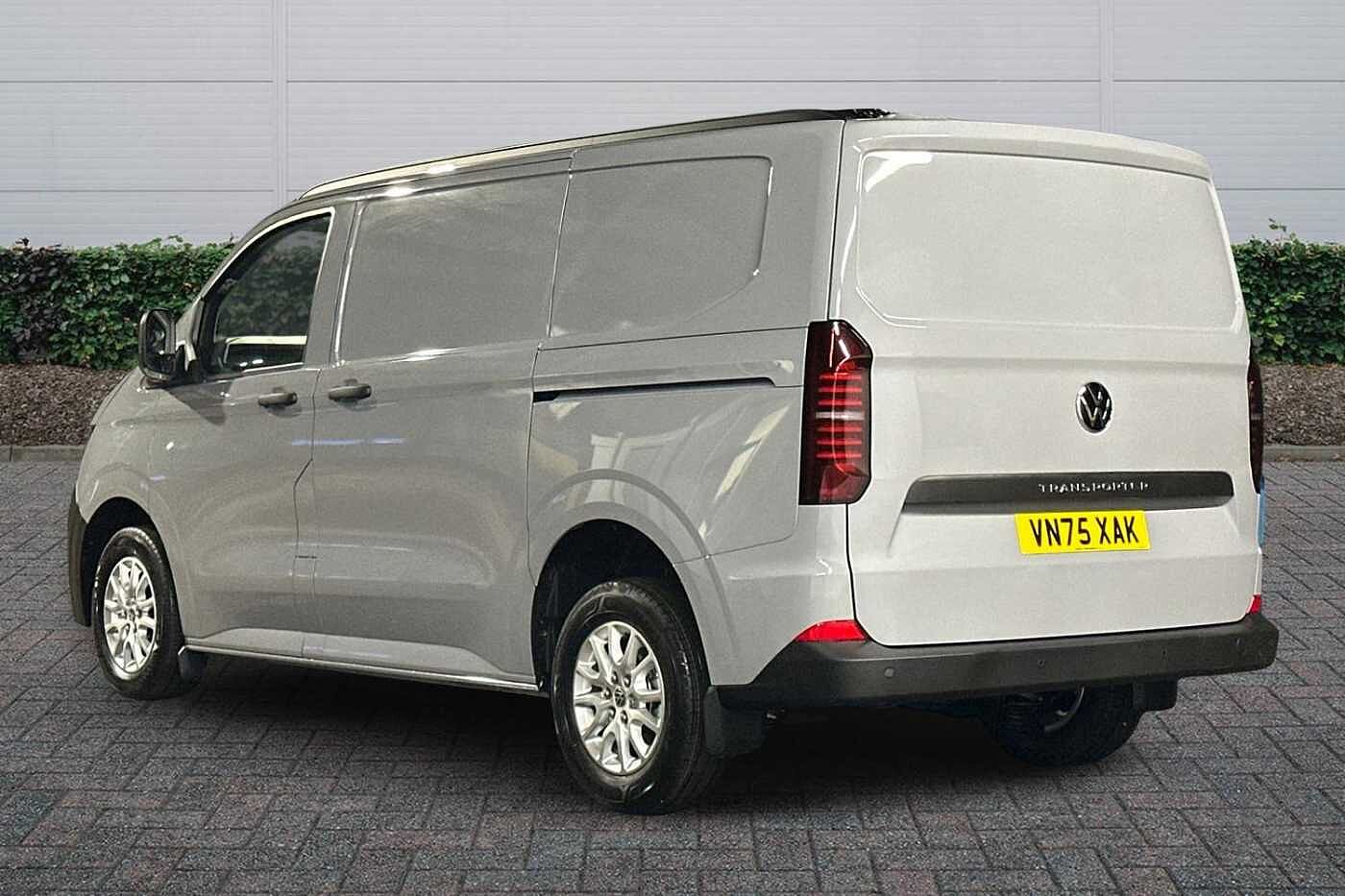 Used Volkswagen Transporter 2025 for sale - 77124774: Photo 3