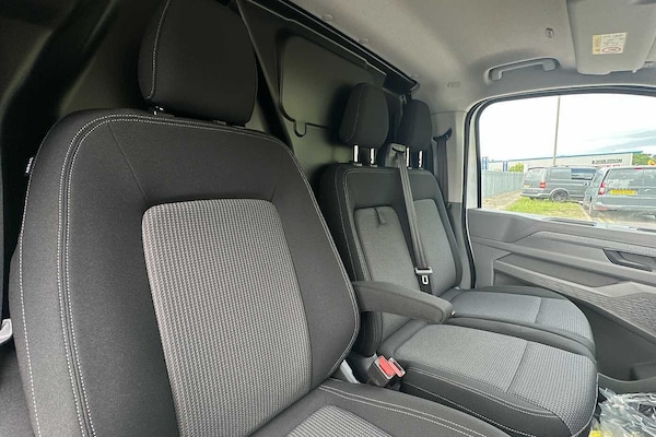 Used Volkswagen Transporter 2025 for sale - 74852820: Photo 13