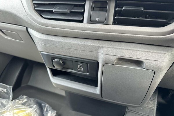 Used Volkswagen Transporter 2025 for sale - 74852820: Photo 19