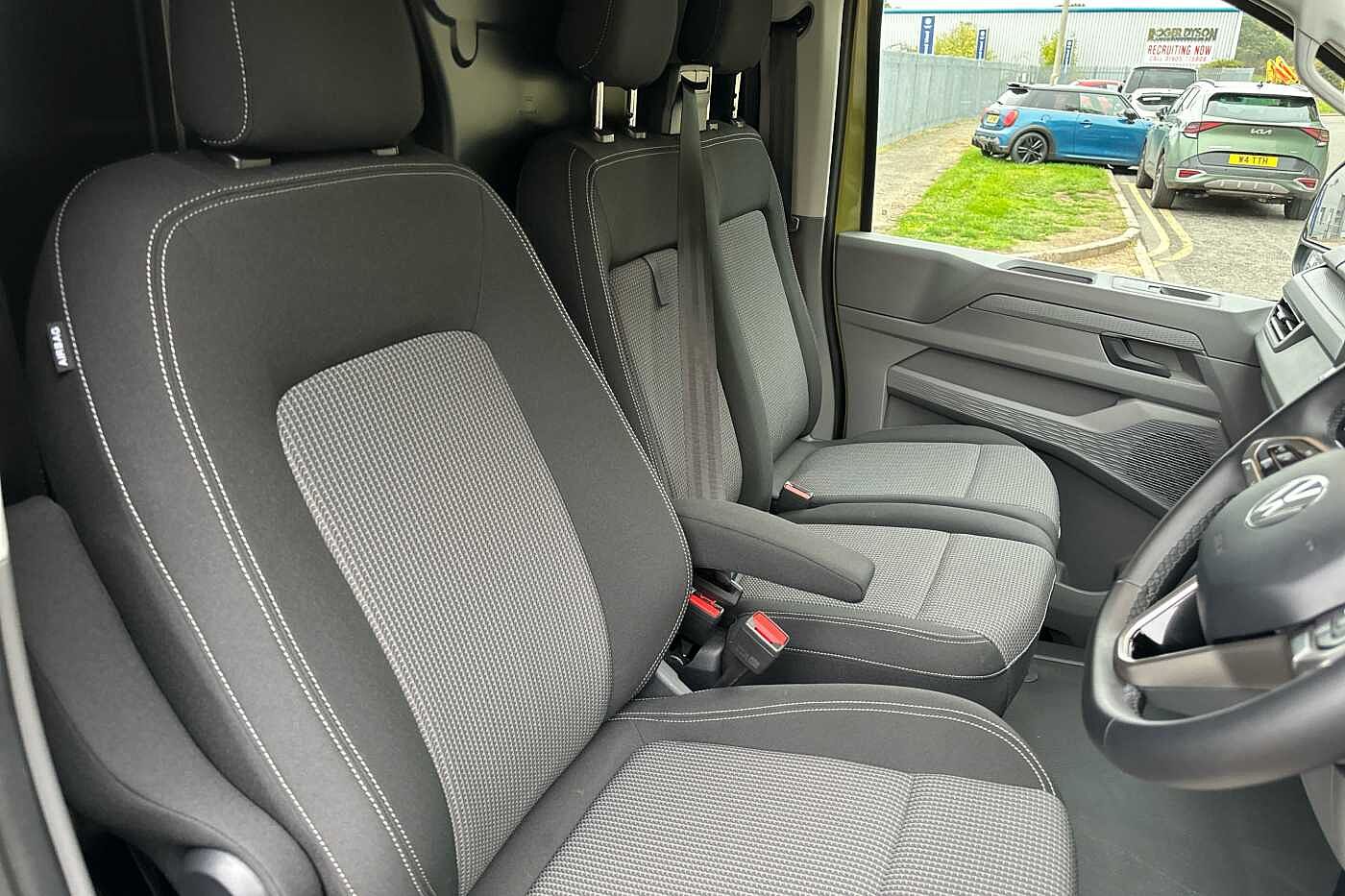 Used Volkswagen Transporter 2025 for sale - 76176052: Photo 13