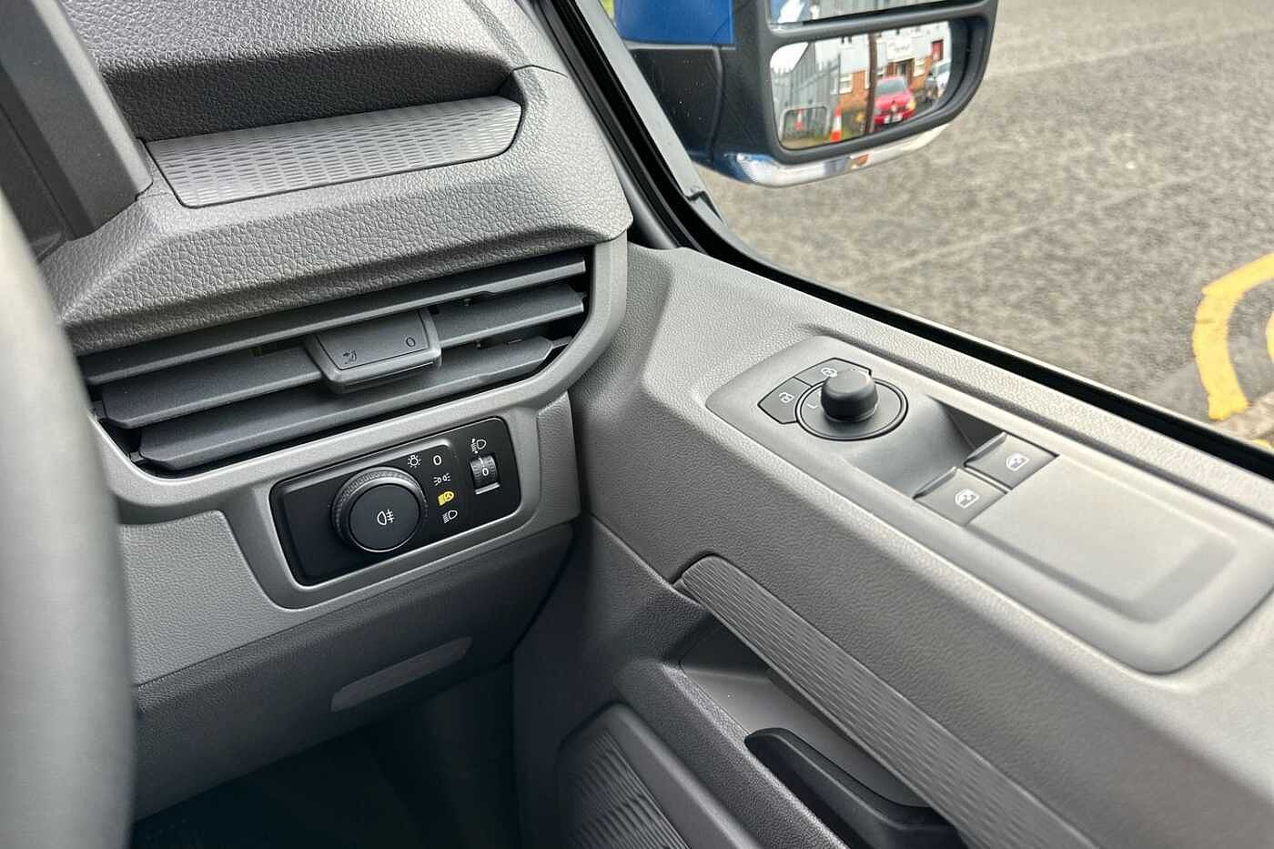 Used Volkswagen Transporter 2025 for sale - 77884861: Photo 18