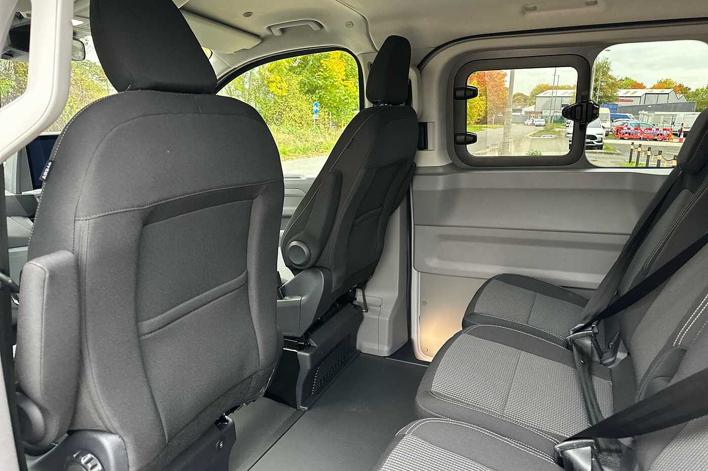 Used Volkswagen Transporter 2025 for sale - 76176054: Photo 11