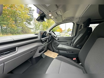 Used Volkswagen Transporter 2025 for sale - 76176054: Photo 2