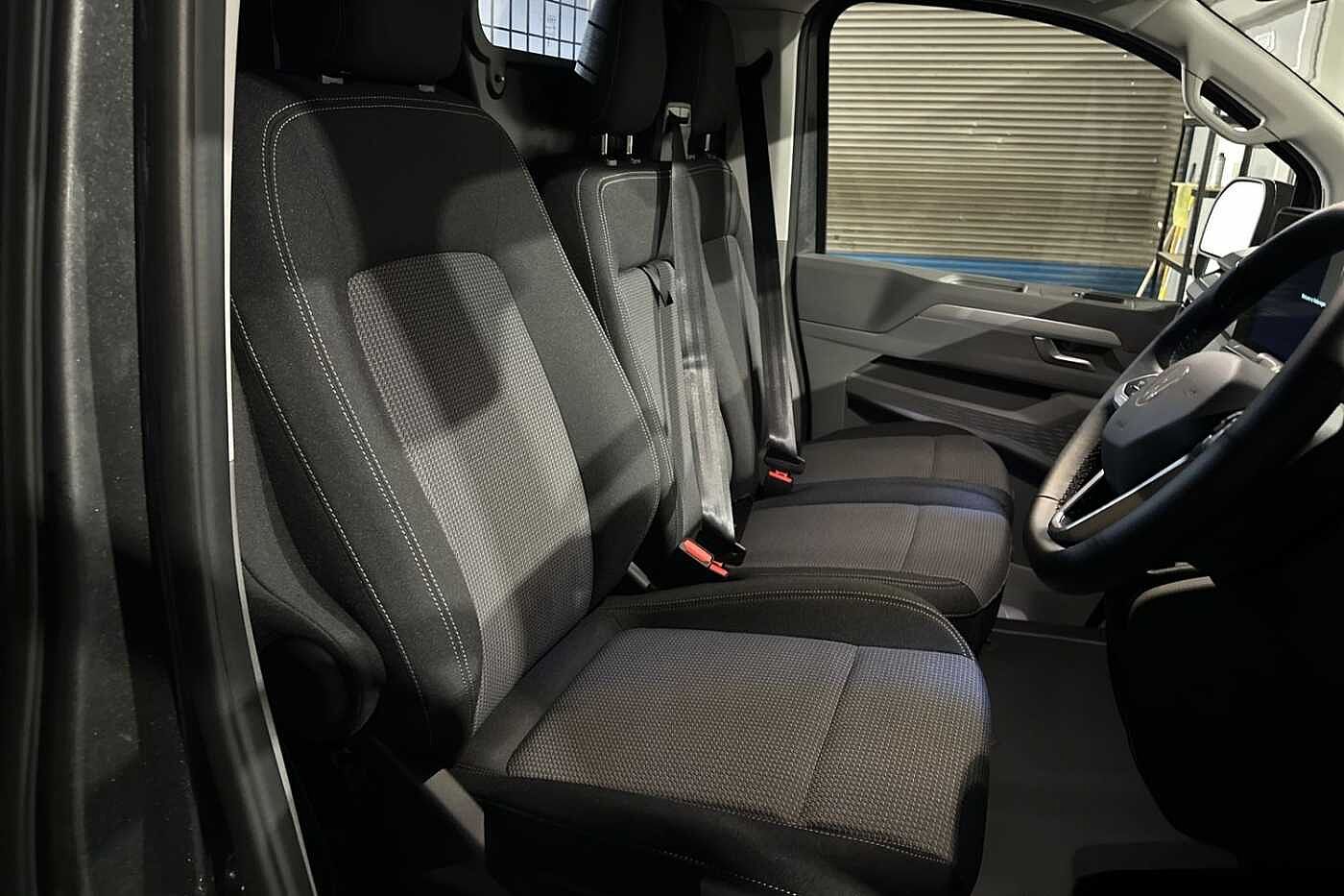 Used Volkswagen Transporter 2025 for sale - 77124465: Photo 14