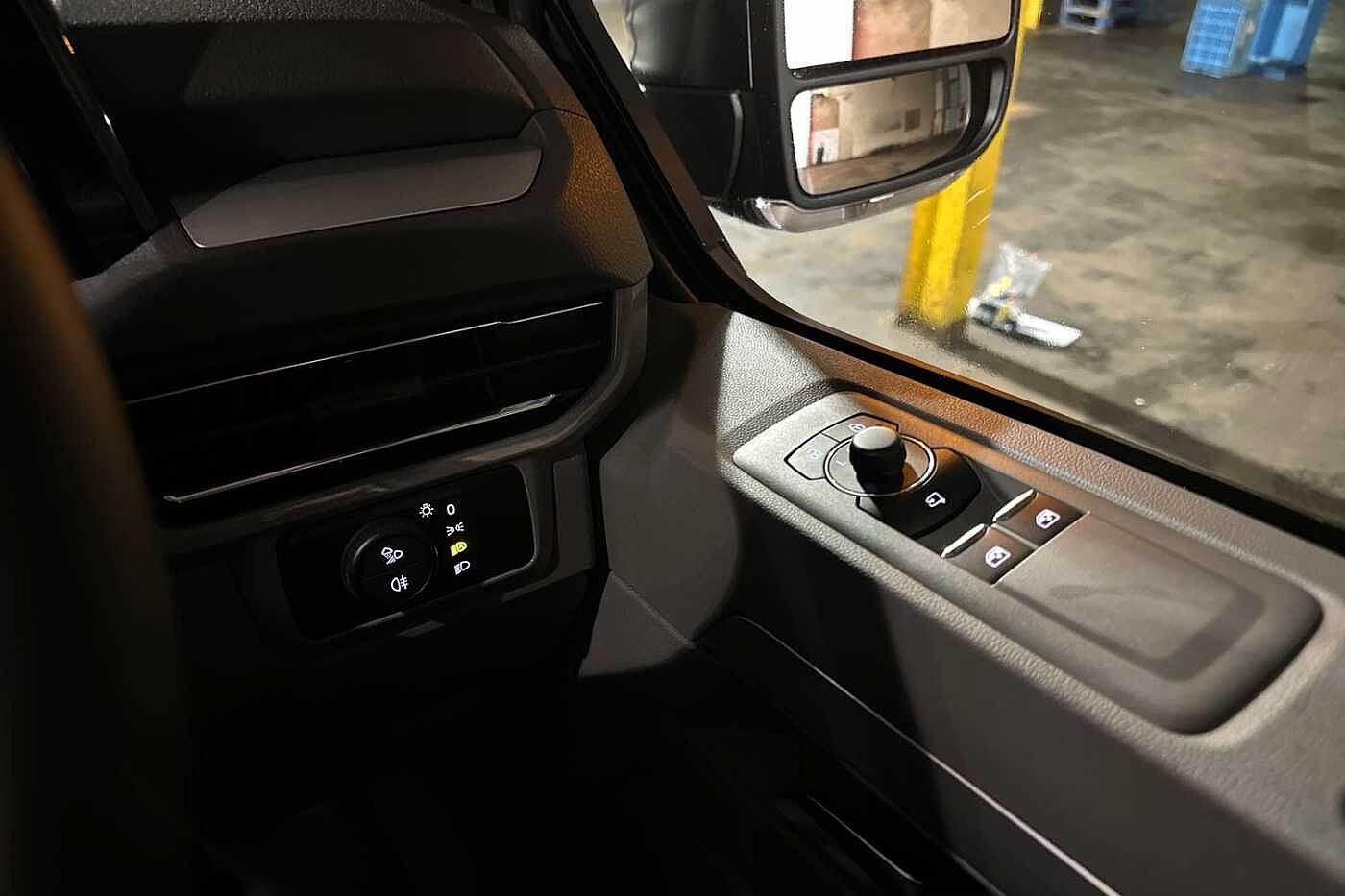 Used Volkswagen Transporter 2025 for sale - 77124465: Photo 16