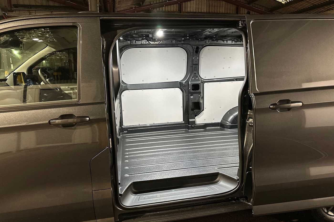 Used Volkswagen Transporter 2025 for sale - 77124465: Photo 19