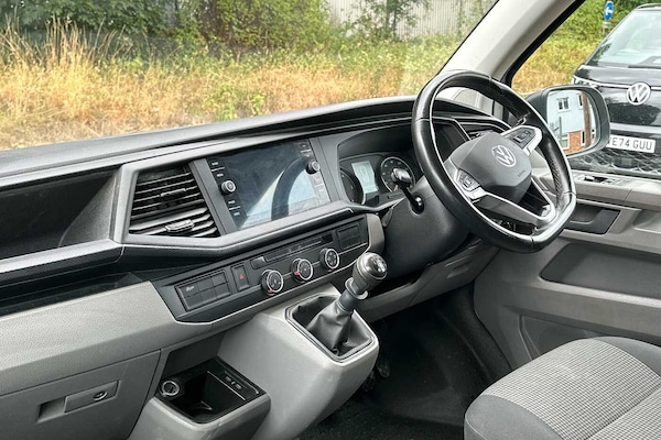 Used Volkswagen Transporter 2023 for sale - 76202348: Photo 11