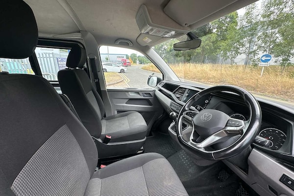 Used Volkswagen Transporter 2023 for sale - 76202348: Photo 6