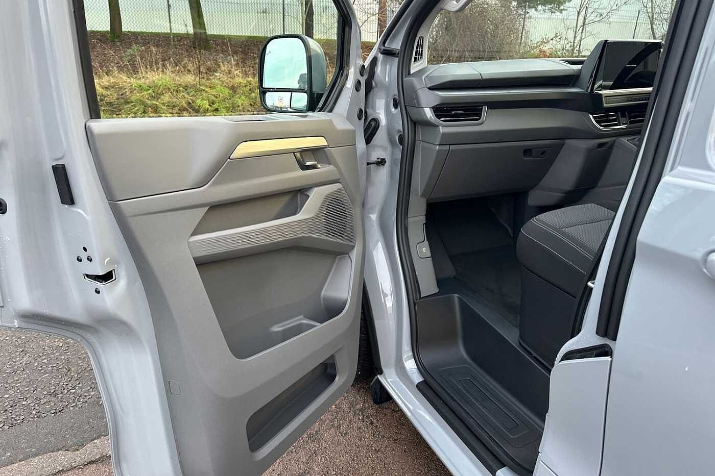 Used Volkswagen Transporter 2025 for sale - 77124425: Photo 13