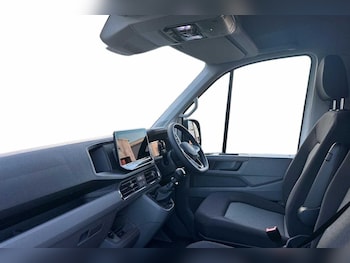 Used Volkswagen Crafter 2025 for sale - 76800545: Photo