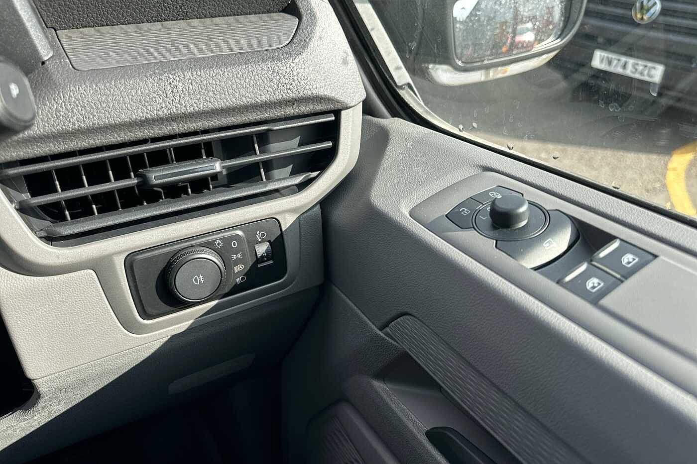 Used Volkswagen Transporter 2025 for sale - 75128496: Photo 16