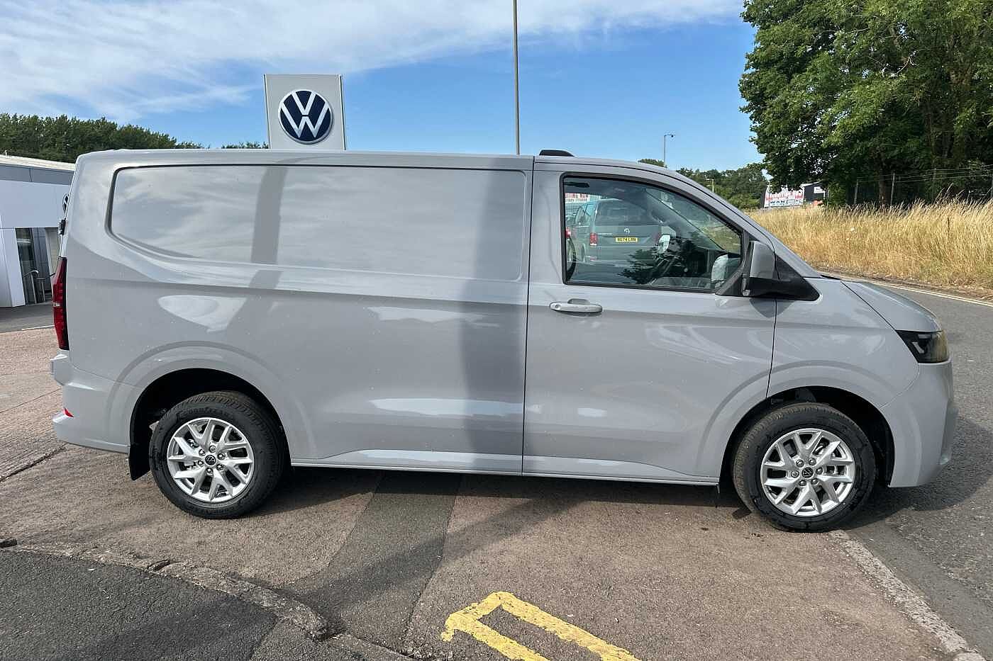 Used Volkswagen Transporter 2025 for sale - 75128496: Photo 4