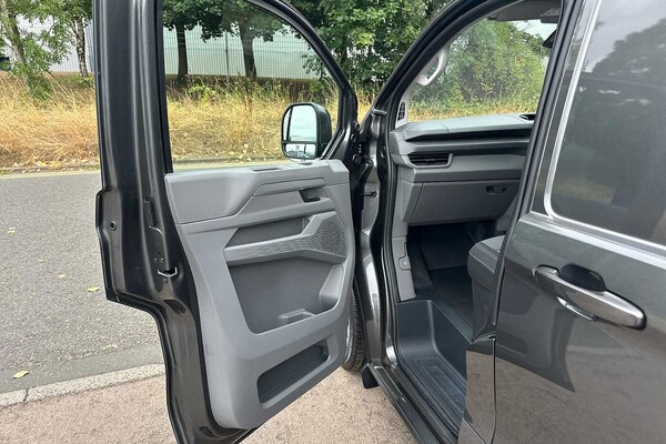 Used Volkswagen Transporter 2025 for sale - 75494976: Photo 11
